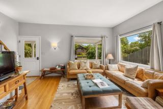 7th Street Bungalow - 3