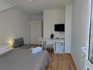 La Mare - 2