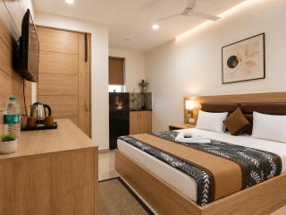 Hotel Devi Ram Atithi Bhawan Near Banke Bihari Mandir - 0