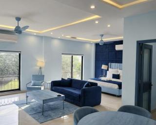 Family Apartment Near Bahria Town Lahore - Hadaya Homes - 5