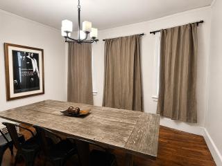 Renovated 3BR Detroit Home | Sleeps 6 - 6