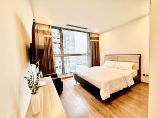 Vinhome Central Park 1 Two Bedroom Apartment - 8
