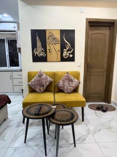 Jojos Vip Family Studio Aapartment - 5