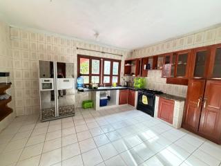 Tropical Country Retreat with AC, Pool, BBQ & Fruit Trees 10 Minutes from Trinidad - 3