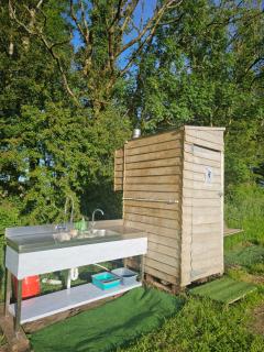 Summit Camping Kit Hill Rd Cornwall Panoramic Views Grass Pitch from 15pn or Bella Bell Tent 75pn - 7