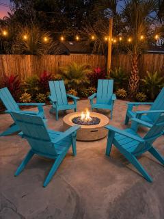Saltwater Pool - Walk to Beach, Pier, Ron Jon - 1