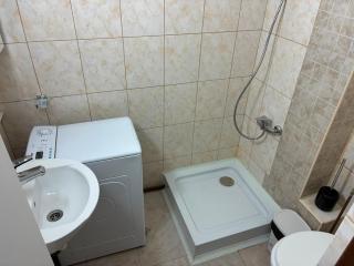 Small Apartment Bucharest - 2