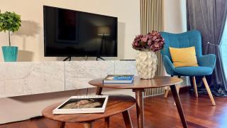 Agora Apt1, Metro Station, 1 bdrm - 4