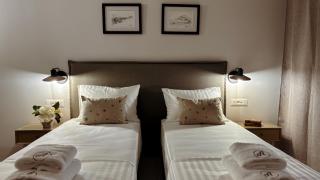 Abela Family Hotel - 5