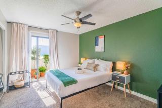 Near Casino Pool Gym Balcony Parking Washer Dryer - 7