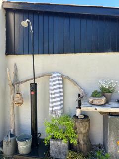 Cozy Garden Glamping - 8