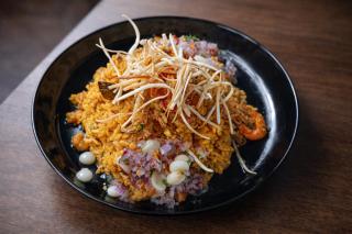 Nau Guest House & Restaurant - 1