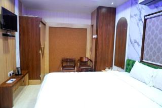 Alexa Hotel & Restaurant - 4