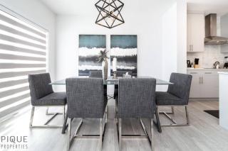 Modern Executive Home-Sleeps12-KingBeds-FullHouse - 8