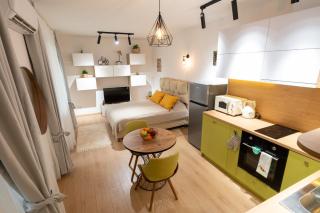 Studio Starlight 9 - 1