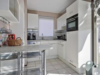 Bungalow in Breskens near Lighthouse & Beach - 5