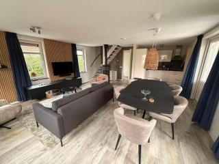 Nice holiday home with garden - 2