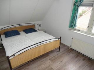 Bungalow in Breskens near the Beach - 6