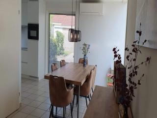 Eco-Friendly Holiday Home - 8