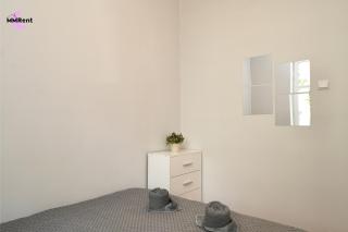 MMRent Snug Room - 8