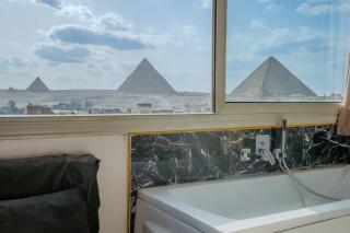 9 Pyramids & Sphinx View Apartment - 9