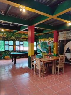 Lazy Crab Hostel - 3