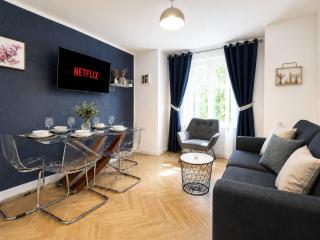 3 Bedrooms for 6 Guests Property with Parking - 5
