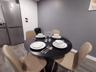 Modern 2-Bedroom Apartment - Liverpool Dockside Near Albert Dock - 7