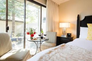 2BR Napa Getaway Side-by-Side Condos Golf View - 8