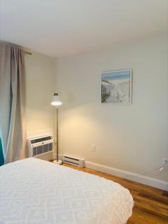 New Cape Cod Condo Near Beaches - 4