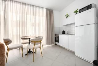 Comfortable apartment with Balcony by HolyGuest - 6