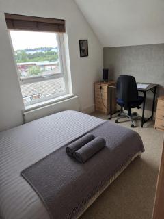Contractor & professional short term room let Kettering - 5