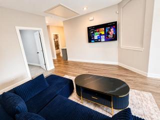 Rooftop Retreat near Downtown, NRG & Med Center - 0