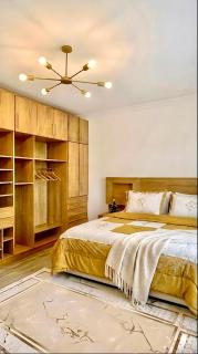 Modern Flat at Shiekh Zayed - 8