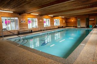Courtyard Inn Vernon - 3