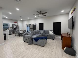 Room in Downtown Orlando! Close to everything! - 1