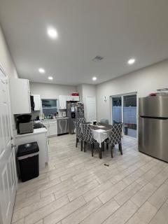 Room in Downtown Orlando! Close to everything! - 2