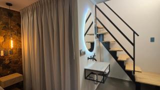Stonehouse - 2
