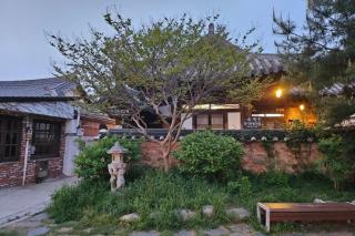 Jeonju Gyeonggijeon Byeoldangchae Pension - 6