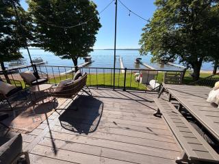 Lake Miltona beach house with hot tub - 2