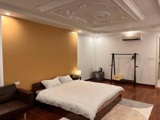 Villi Old Quarter Homestay - 6