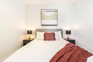 Attractive Haven in the Core of South Melbourne - 6
