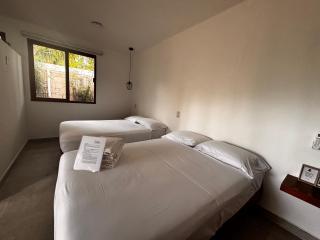 Tropical Garden Suites steps from the Lagoon - 5