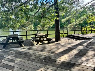 6-HOT SPRINGS HAVEN - Historic Five Points Lake Hamilton - 8