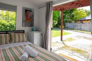 Frankton Hideaway - 4