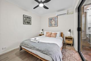 Spacious & Cozy 2BR Apt with Parking, Balcony & WiFi - 3