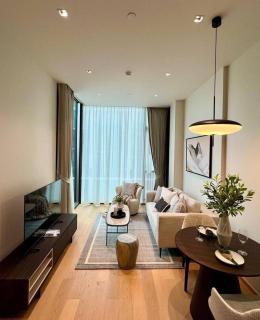 Super Luxury Residence near Central BTS Chidlom - 0