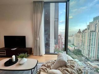 Super Luxury Residence near Central BTS Chidlom - 4