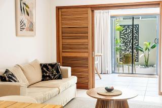 Latitude 17 Suite 4 - 4