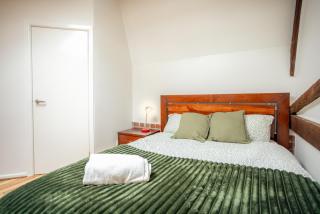 Brickworks Heritage Loft - 5